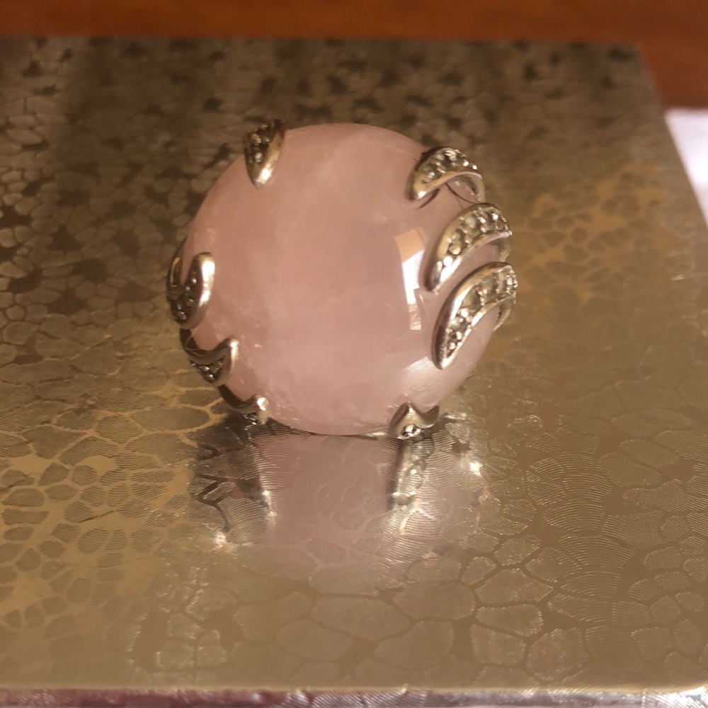 Ring.